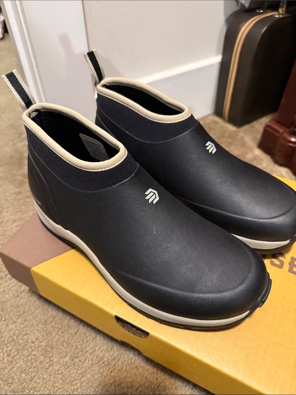 Ladies LACROSSE ALPHA MEADOW Rain ankle boots